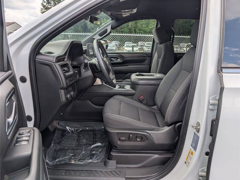 Used 2023 Chevrolet Tahoe LS w/ Driver Alert Package RWD image 3
