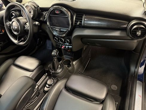 Used 2017 MINI Cooper S FWD image 2
