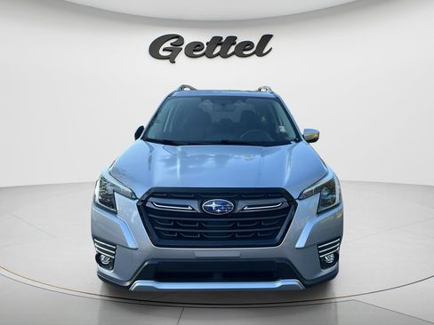 Used 2022 Subaru Forester Touring AWD/4WD image 2