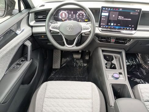 New 2026 Volkswagen Tiguan S AWD/4WD image 17