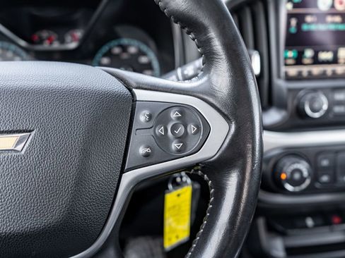 Used 2016 Chevrolet Colorado LT w/ LT Convenience Package image 22