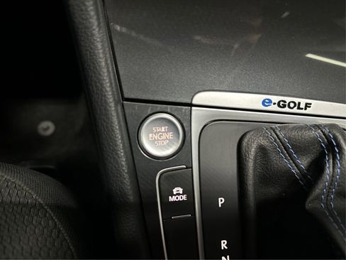 Used 2019 Volkswagen e-Golf SE w/ Driver Assistance Package image 22