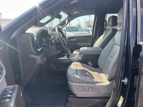 Used 2024 Chevrolet Silverado 1500 LTZ w/ LTZ Convenience Package II image 16