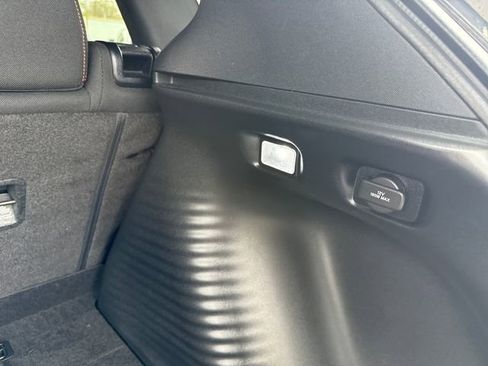 Certified 2024 Honda HR-V Sport image 44