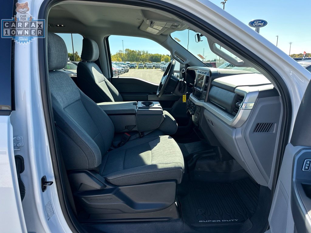 Used 2024 Ford F350 XLT AWD/4WD image 18