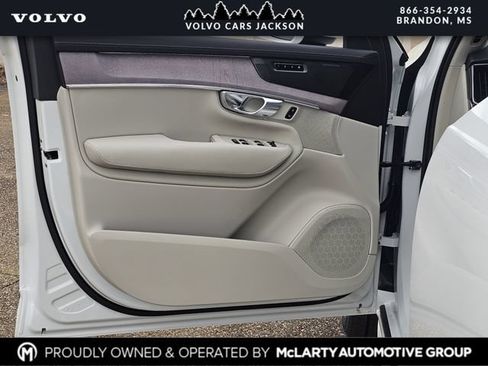 New 2026 Volvo XC90 B6 Ultra w/ Lounge Package AWD/4WD image 12