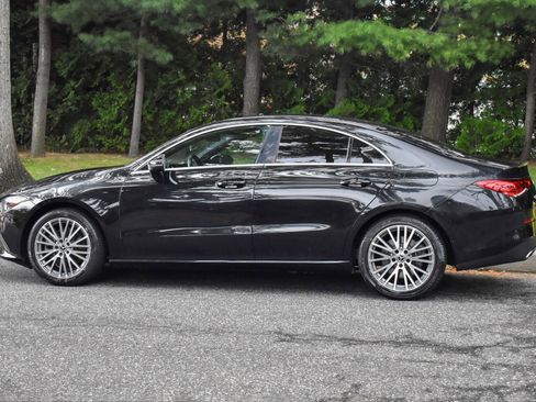 Used 2020 Mercedes-Benz CLA 250 4MATIC image 4