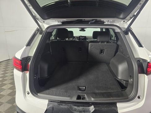 Used 2024 Chevrolet Blazer LT w/ Convenience Package image 17