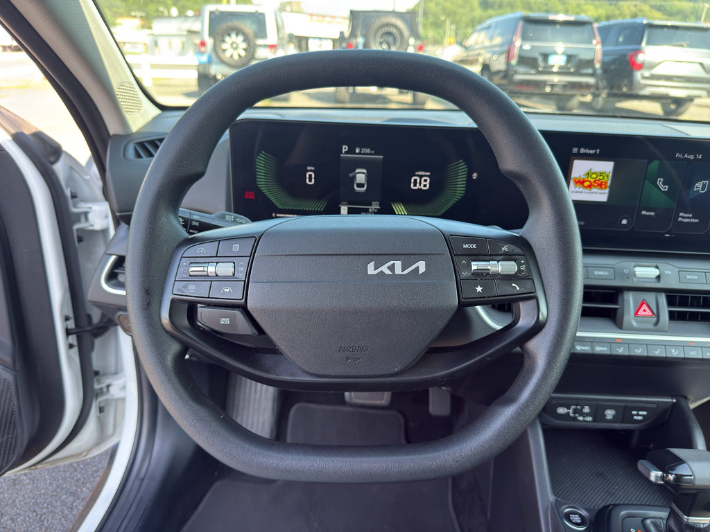 Used 2025 Kia K4 FWD image 16