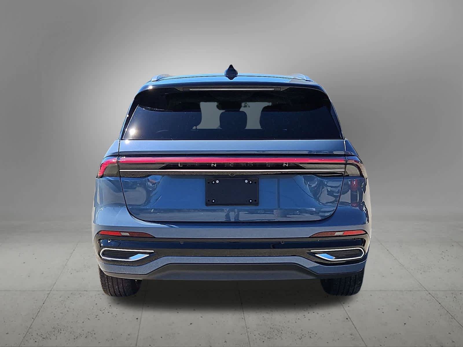 Used 2025 Lincoln Nautilus Reserve AWD/4WD image 5