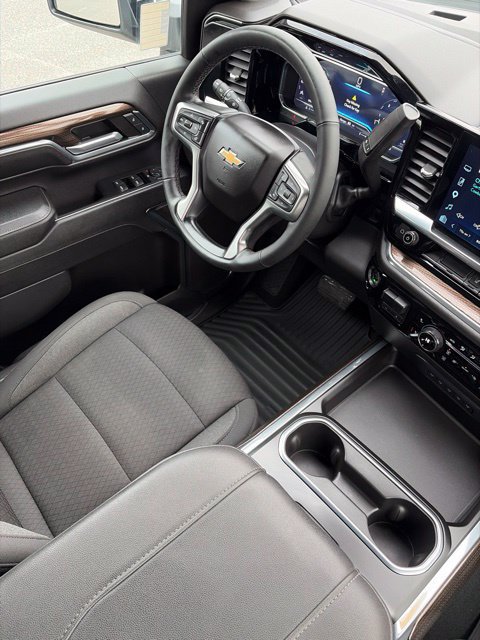 Used 2024 Chevrolet Silverado 3500 LT w/ Convenience Package AWD/4WD image 34