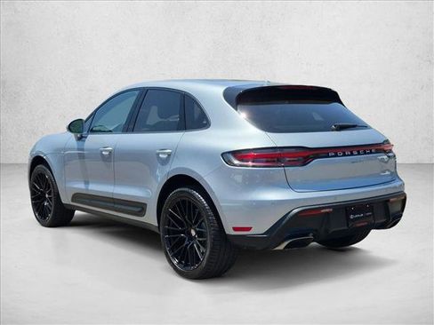 Used 2023 Porsche Macan AWD/4WD image 8