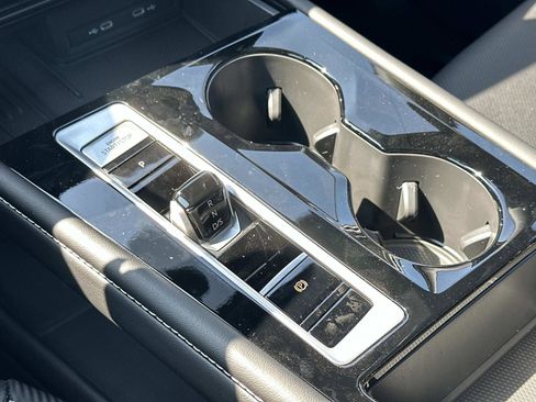 New 2026 Volkswagen Atlas Cross Sport SE image 31