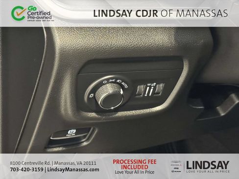 Used 2021 Jeep Grand Cherokee L Laredo AWD/4WD image 29