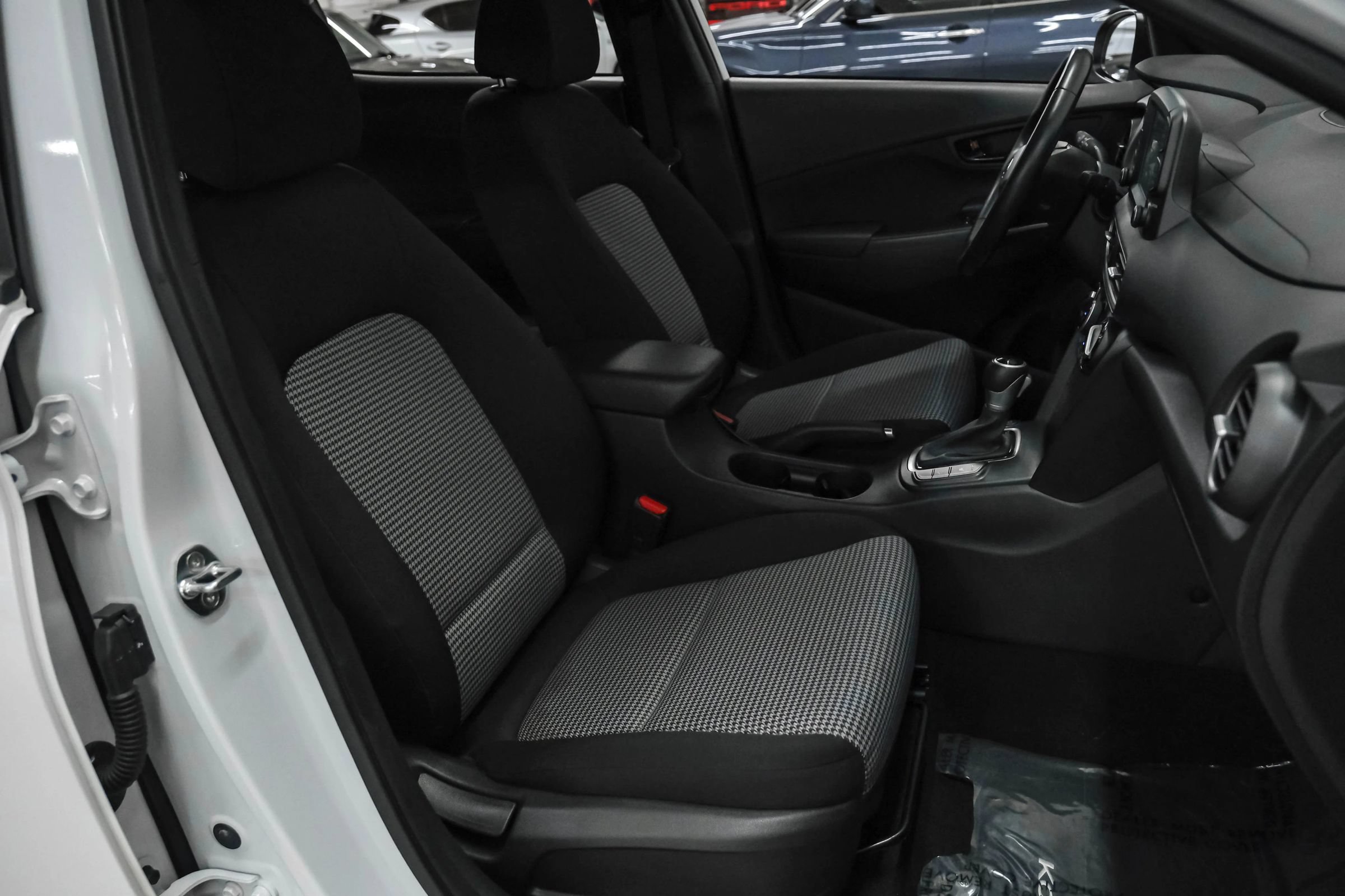 Used 2021 Hyundai Kona Night FWD image 24