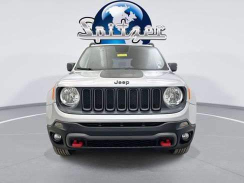 Used 2017 Jeep Renegade Trailhawk image 4