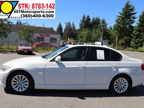 Used 2009 BMW 328i Sedan image 4