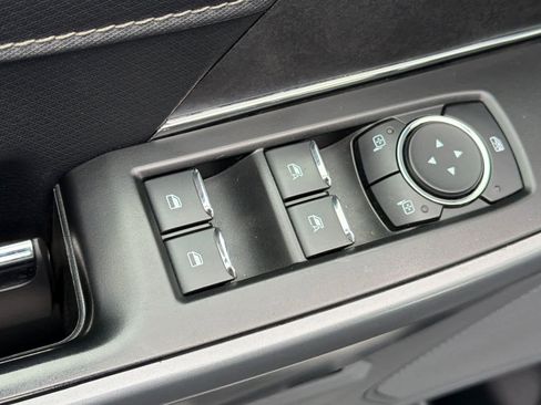 Used 2024 Ford F150 XLT image 13