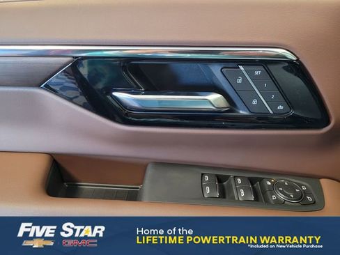 New 2026 Chevrolet Tahoe High Country AWD/4WD image 30