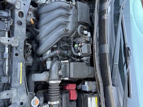 Used 2018 Nissan Versa SV FWD image 21