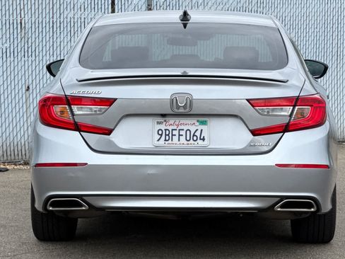 Used 2022 Honda Accord Sport image 4