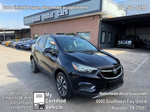 Used 2022 Buick Encore Preferred w/ Safety Package AWD/4WD image 1