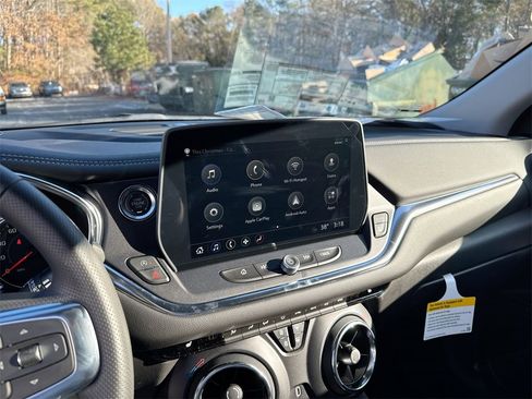 New 2026 Chevrolet Blazer LT image 26