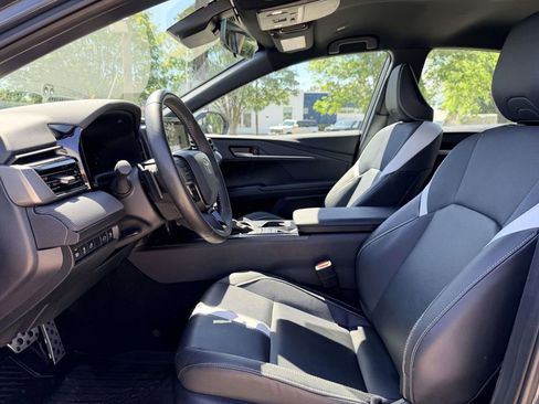 Certified 2025 Toyota Camry SE FWD image 20