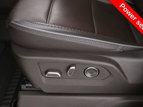 Used 2024 GMC Sierra 1500 Denali AWD/4WD image 18