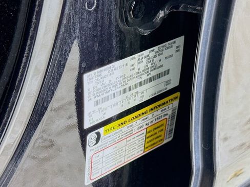 Used 2020 Ford Expedition Platinum image 35