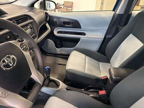 Used 2014 Toyota Prius C Two image 12