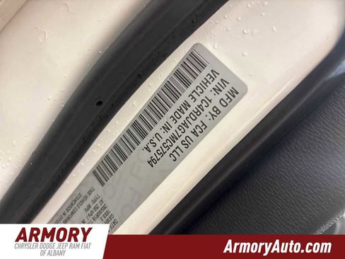 Used 2021 Dodge Durango SXT w/ 3rd Row Seating Group image 43