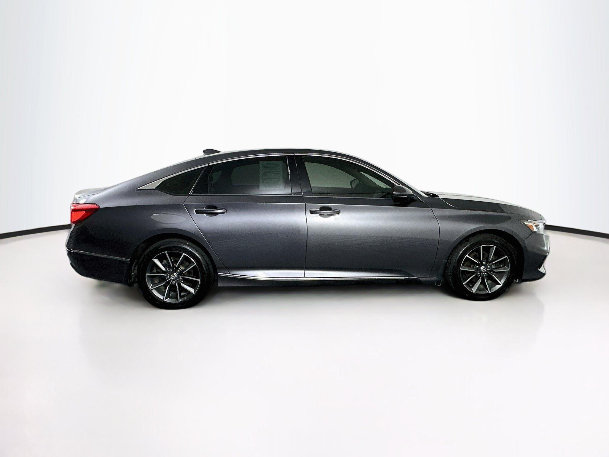 Used 2021 Honda Accord EX-L image 10
