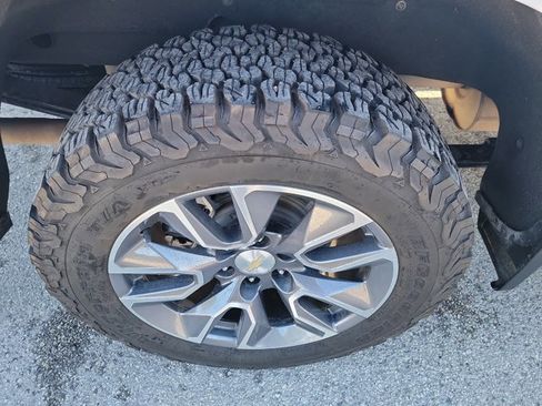 Used 2019 Chevrolet Silverado 1500 LTZ w/ LTZ Texas Edition image 12