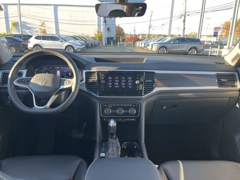 Used 2022 Volkswagen Atlas SE image 13