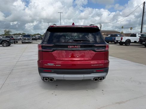 Used 2026 GMC Acadia Elevation w/ Elevation Premium Package AWD/4WD image 7