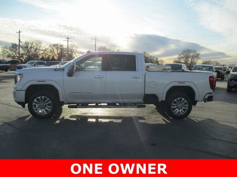 Used 2022 GMC Sierra 2500 Denali w/ Denali Ultimate Package image 9