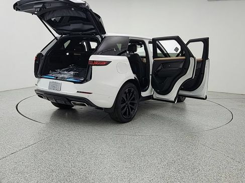 New 2026 Land Rover Range Rover Sport Dynamic SE AWD/4WD image 11