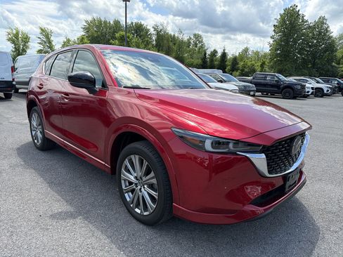 Used 2023 MAZDA CX-5 Signature AWD/4WD image 2