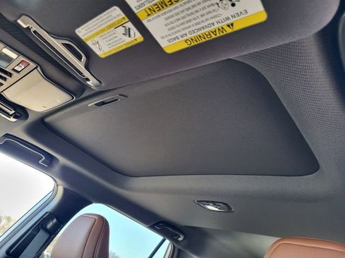 New 2026 Subaru Outback Touring AWD/4WD image 29