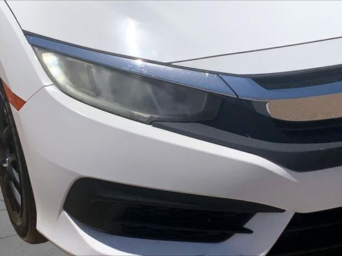 Used 2018 Honda Civic LX image 27