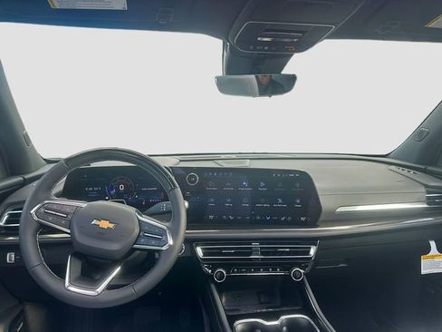 New 2026 Chevrolet Traverse High Country w/ LPO, Floor Liner Package image 23