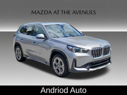 Used 2025 BMW X1 xDrive28i AWD/4WD image 3