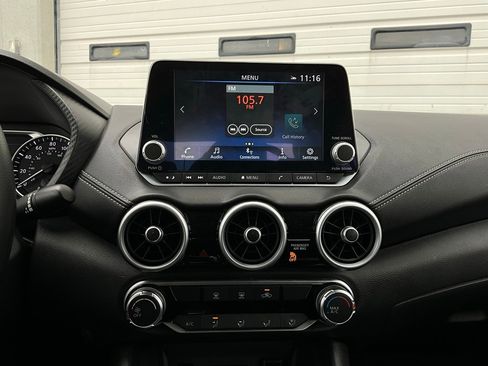 Used 2025 Nissan Sentra SV image 25