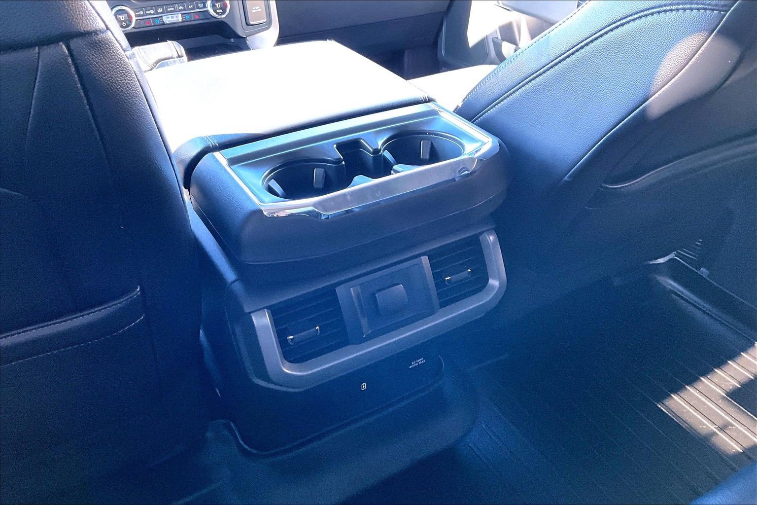 Used 2021 Ford F150 Lariat w/ FX4 Off-Road Package AWD/4WD image 11