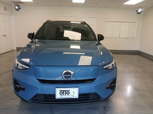 Used 2023 Volvo XC40 Recharge Ultimate AWD/4WD image 5