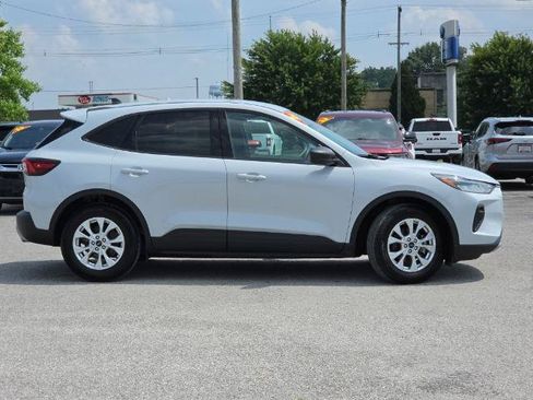 Certified 2025 Ford Escape Active w/ Tech Pack #1 FWD image 8