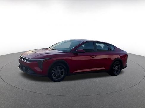 Used 2025 Kia K4 LXS FWD image 4