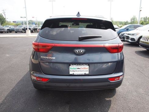 Used 2017 Kia Sportage LX w/ LX Popular Package AWD/4WD image 2