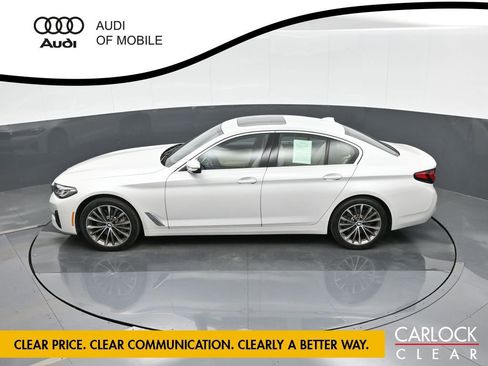 Used 2022 BMW 530i xDrive w/ Executive Package image 29